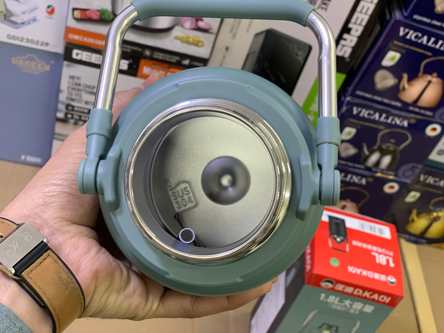 D.Kadi Brand Vacuum or Water Bottle sus 304 Cold & Hot