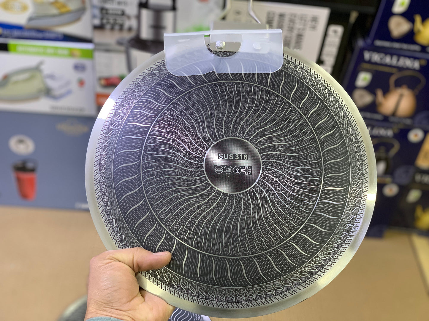 Laser coating Portable Plastic Handle tawa