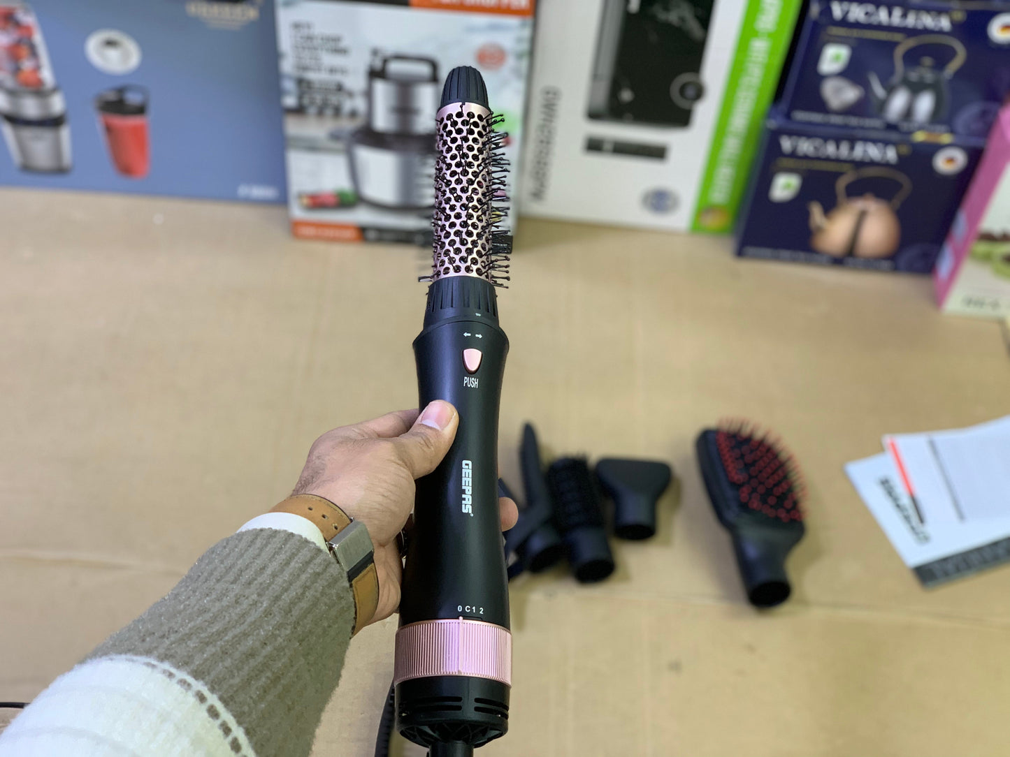 Geepas 8 in 1 Hair styler