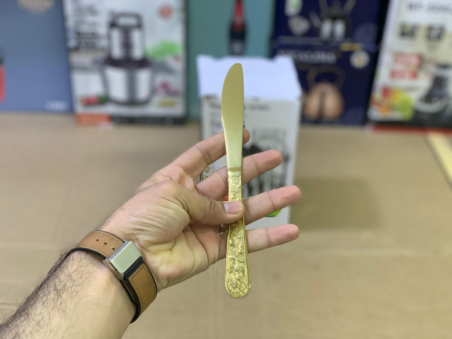 Golden Cutlery Set with Stand