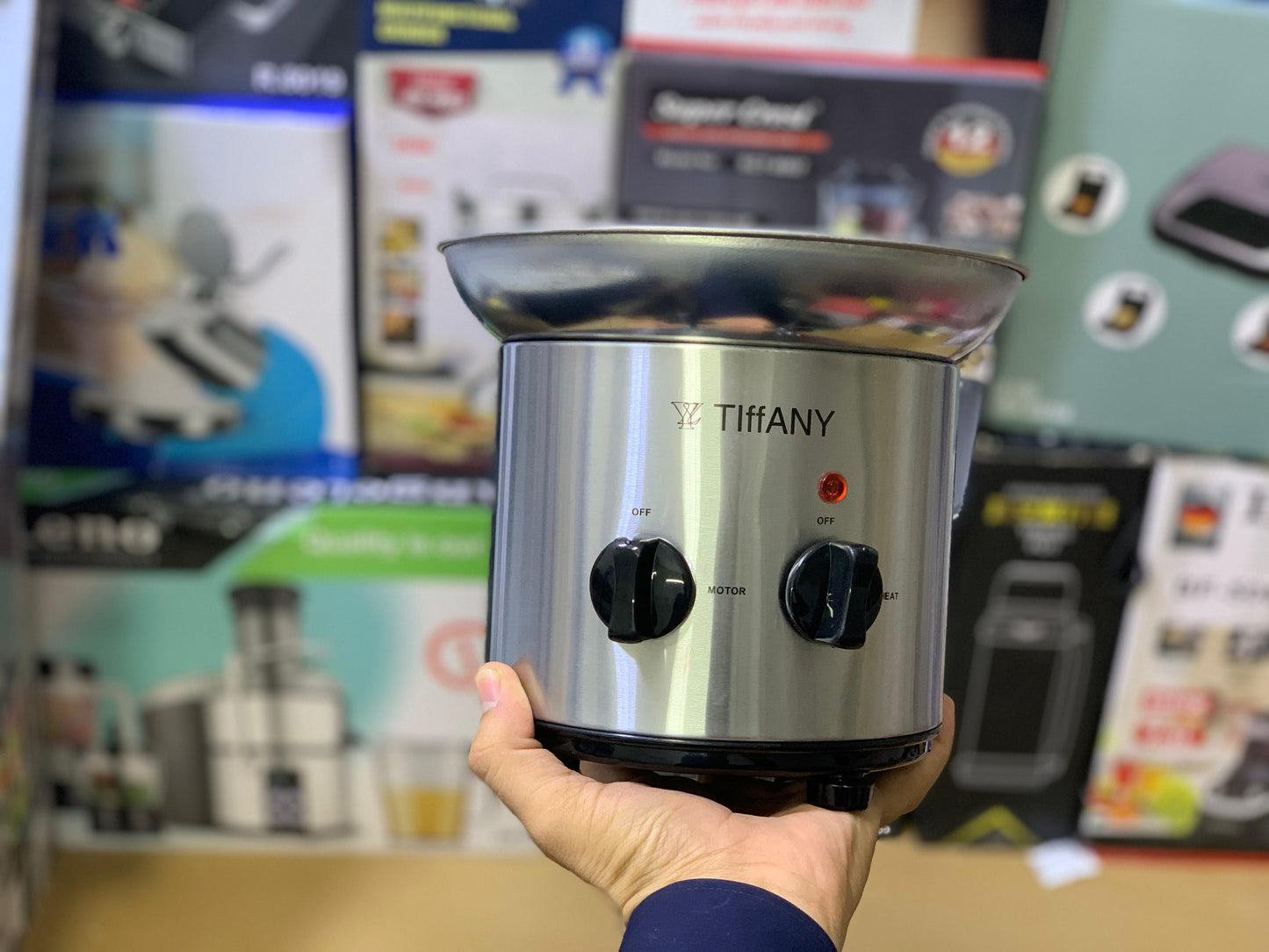 Tiffany Electric Chocolate Fondue 1000 watt power consubtion