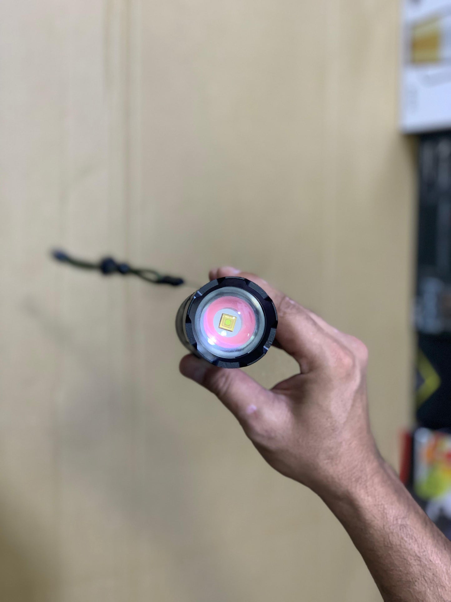 P90 Flash Light