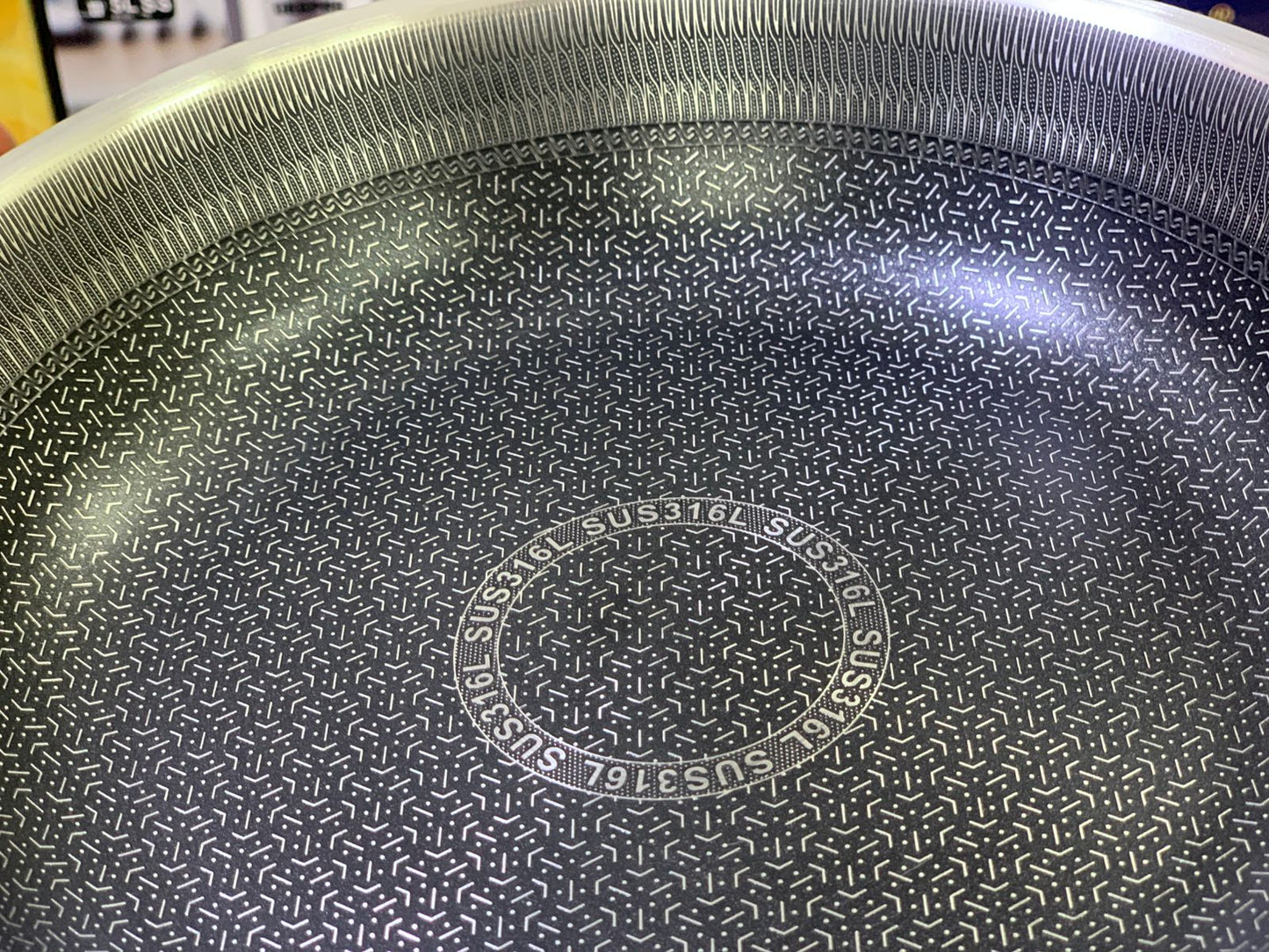 Shallow Laser Coating Frying Pan Non Stick Skillet